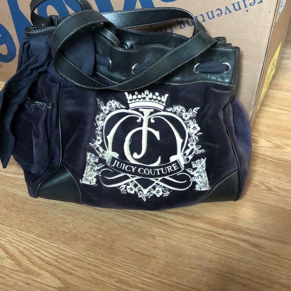 Juicy purse